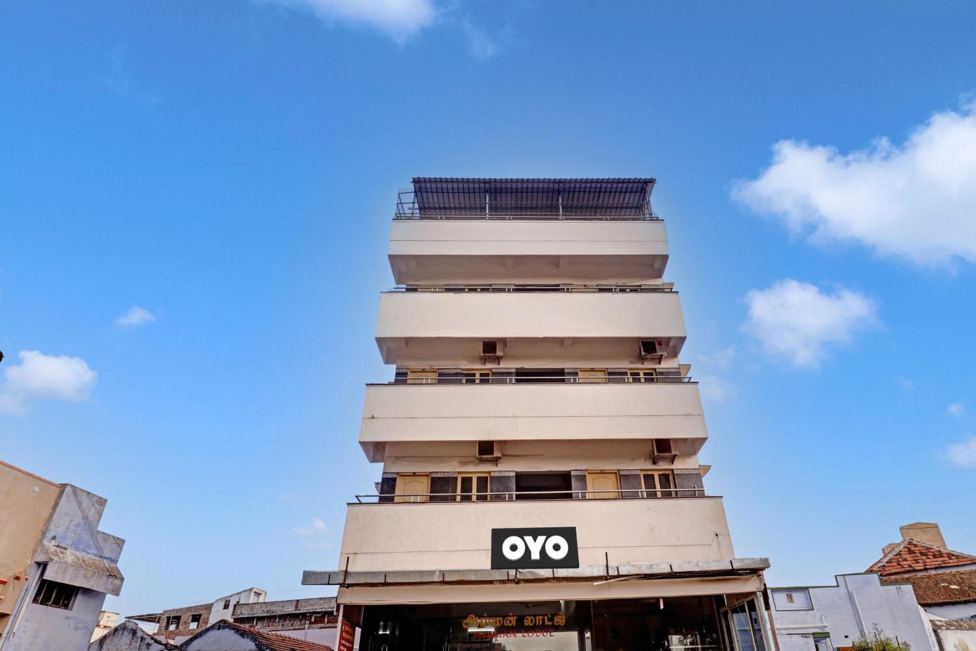 Oyo Flagship Amman Lodge Chennimalai Extérieur photo